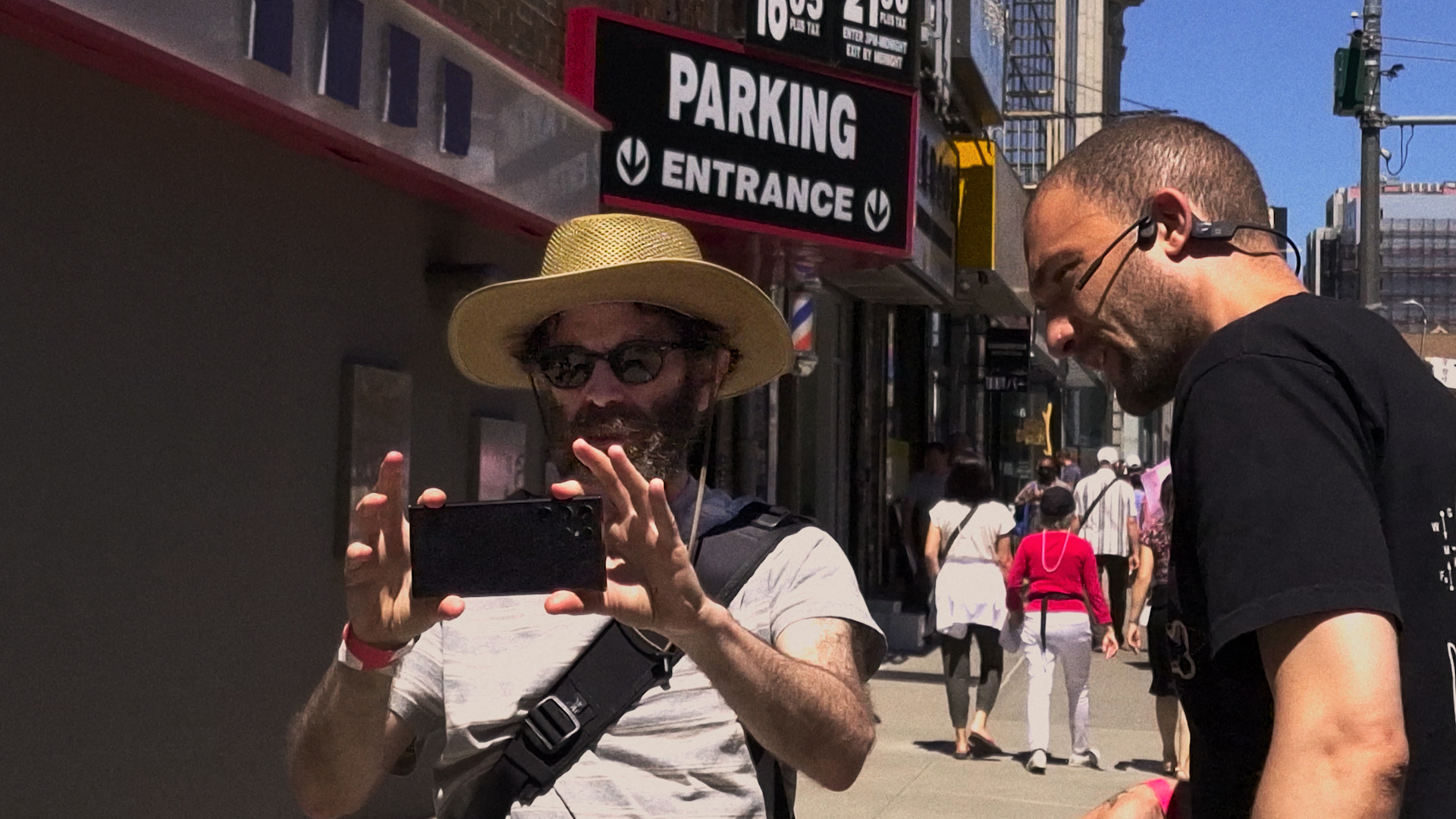 Samsung partners with award-winning director Charlie Kaufman to showcase the Galaxy Epic Camera experience.